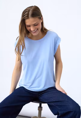 Ljusblå Low T-shirt