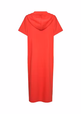 Vallmoröd klänning med luva