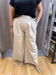 Randiga vida stretchiga byxor