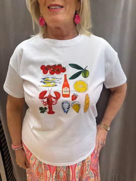 Vit T-shirt med tryck och strass