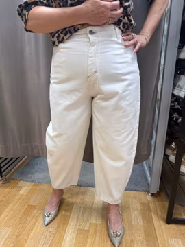 Off White barrel jeans