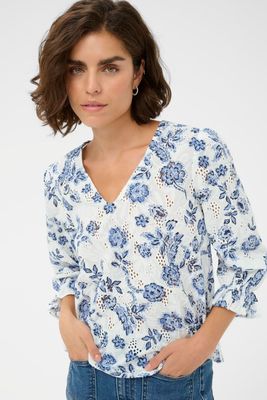 Vit och blå blus med hålbrodyr