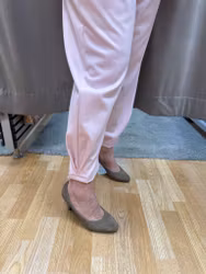 Ljusrosa mjuka barrel byxor