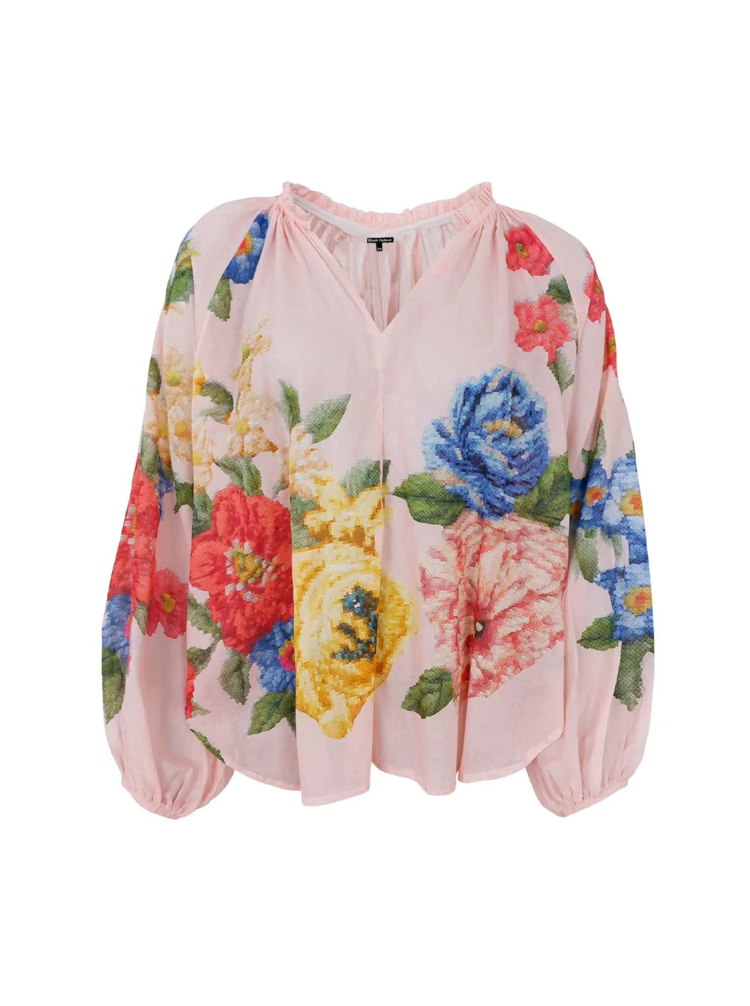 Ljusrosa blus med blommönster