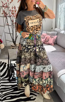 Smock patch kjol svart - ALLA ÄR UNIKA