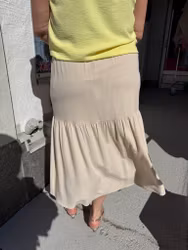 Beige kjol med knytband i linnemix