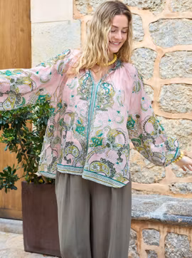 Ljusrosa paisley blus