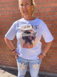 Vit T-shirt douge