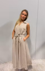 Sarah klänning beige