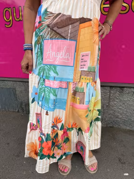Angela maxiklänning med sommarmotiv