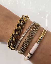 LUCKA 6 - Armband guld - ord. pris 599 kr