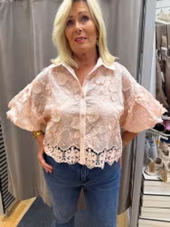 LUCKA 11 - Rosa blus med puffärm - ord. pris 499 kr
