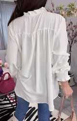 LUCKA 24 - Stina blus vit - ord. 399 kr