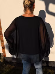LUCKA 23 - Svart chiffongblus med vida ärmar -  ord. 599 kr