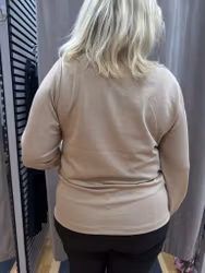 Beige långärmad tröja med vattenfallsrigning