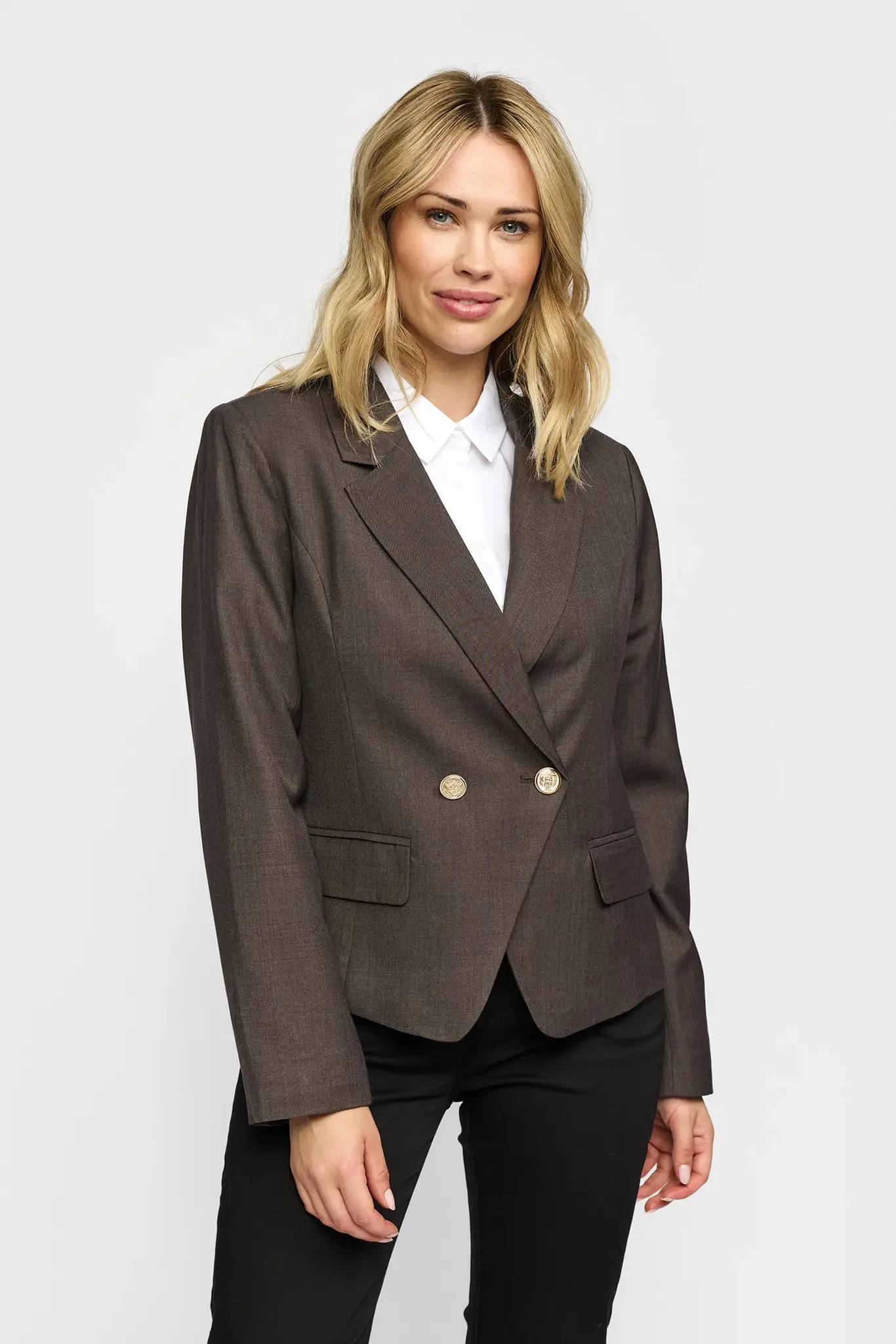 Malina brun blazer med guldknappar
