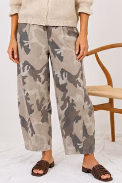 FÖRBESTÄLLNING - MdcBeryl Beige camo byxor