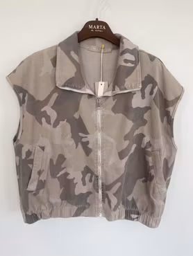 FÖRBESTÄLLNING - MdcSilver Beige camo väst