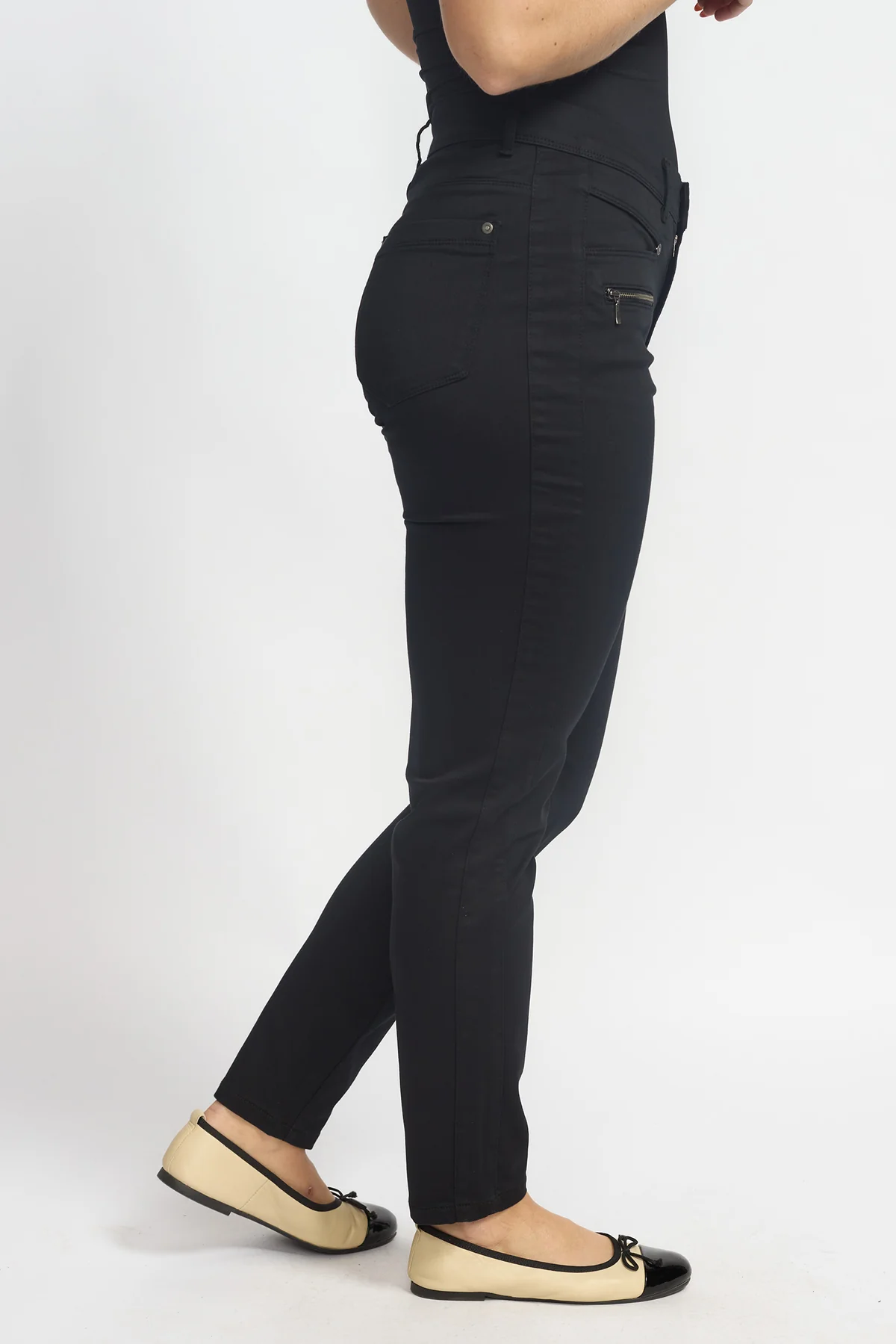 RANY Svarta jeans med superstretch