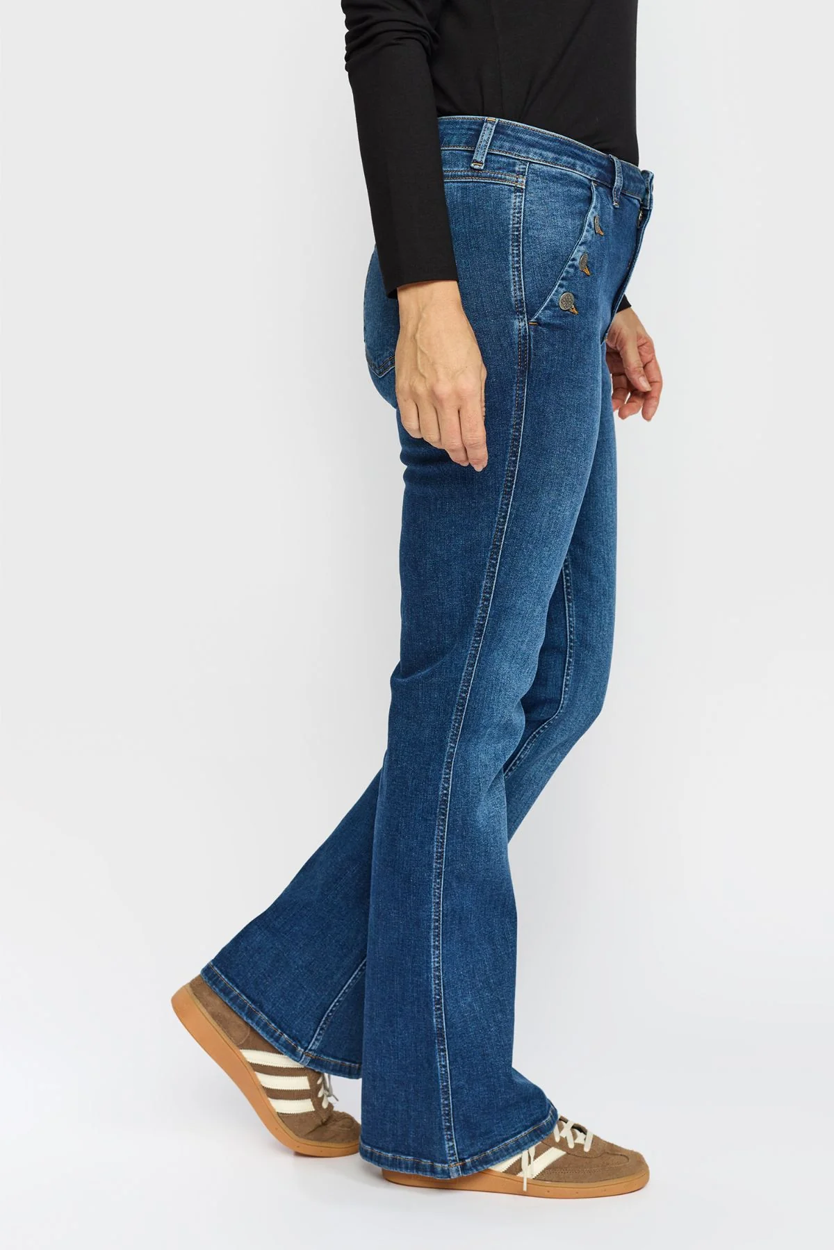 BILLE Blå jeans med knappdetaljer