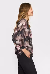 GANITTA Blommig blus i lila toner