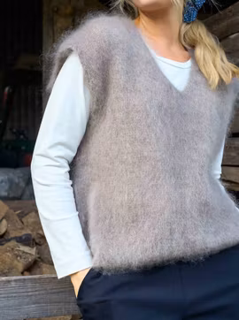 BCBJOERK Taupe mohairväst