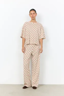 SC-JAIME Beige pyjamas set med röda hjärtan