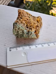 Smithsonite på agat