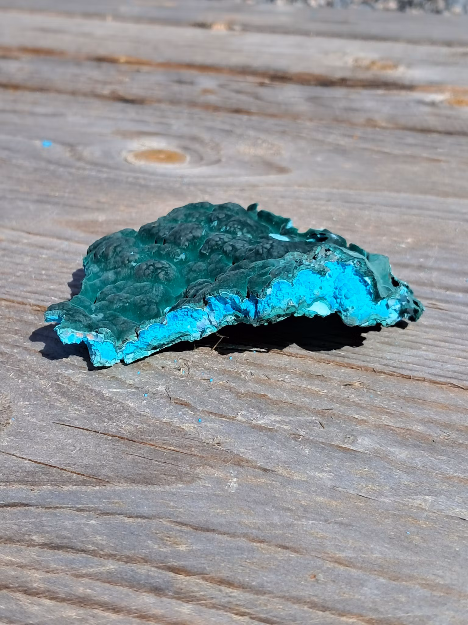 Malakolla, botryoidal, 117gr, 95*80*25mm