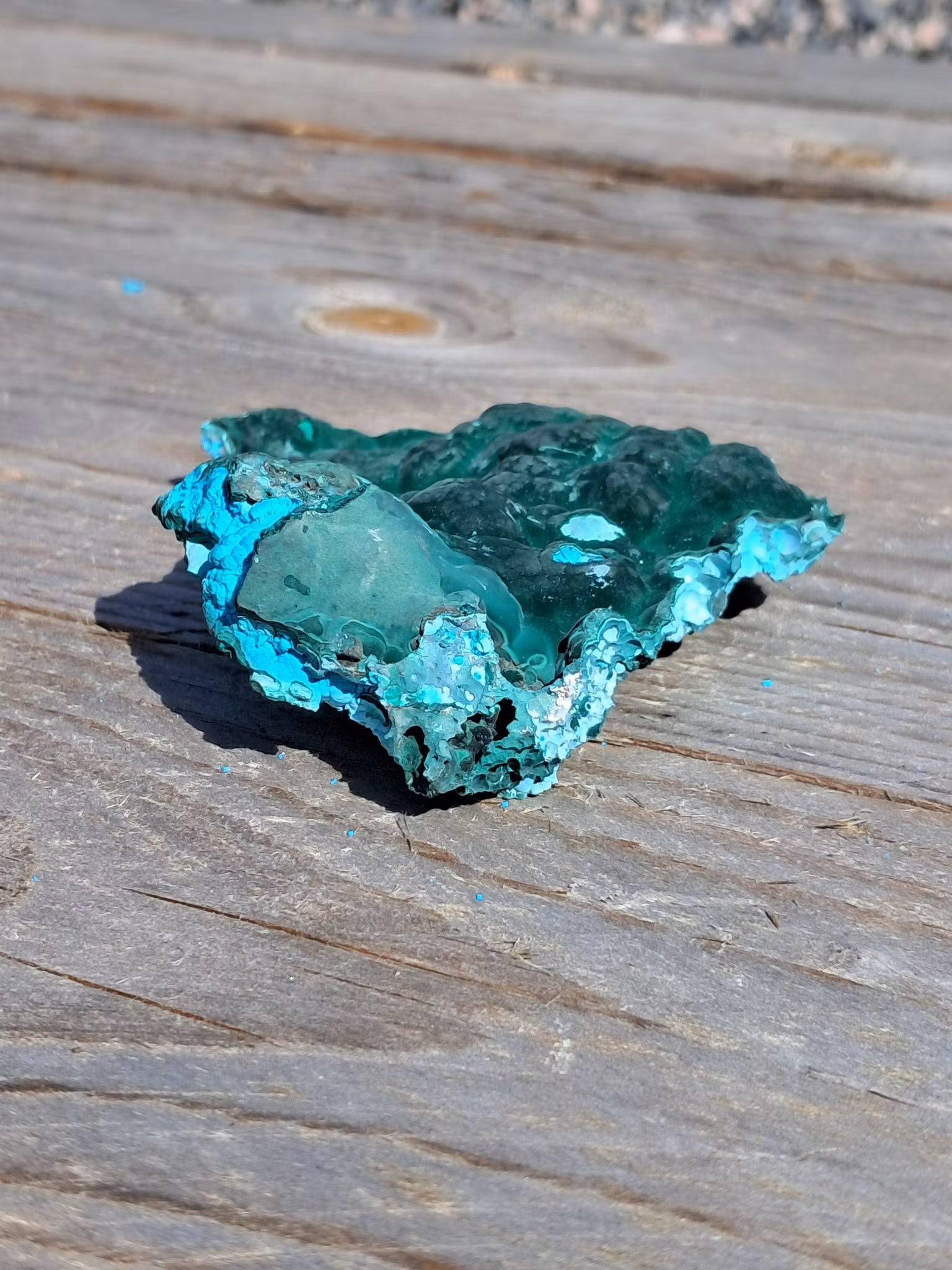 Malakolla, botryoidal, 117gr, 95*80*25mm