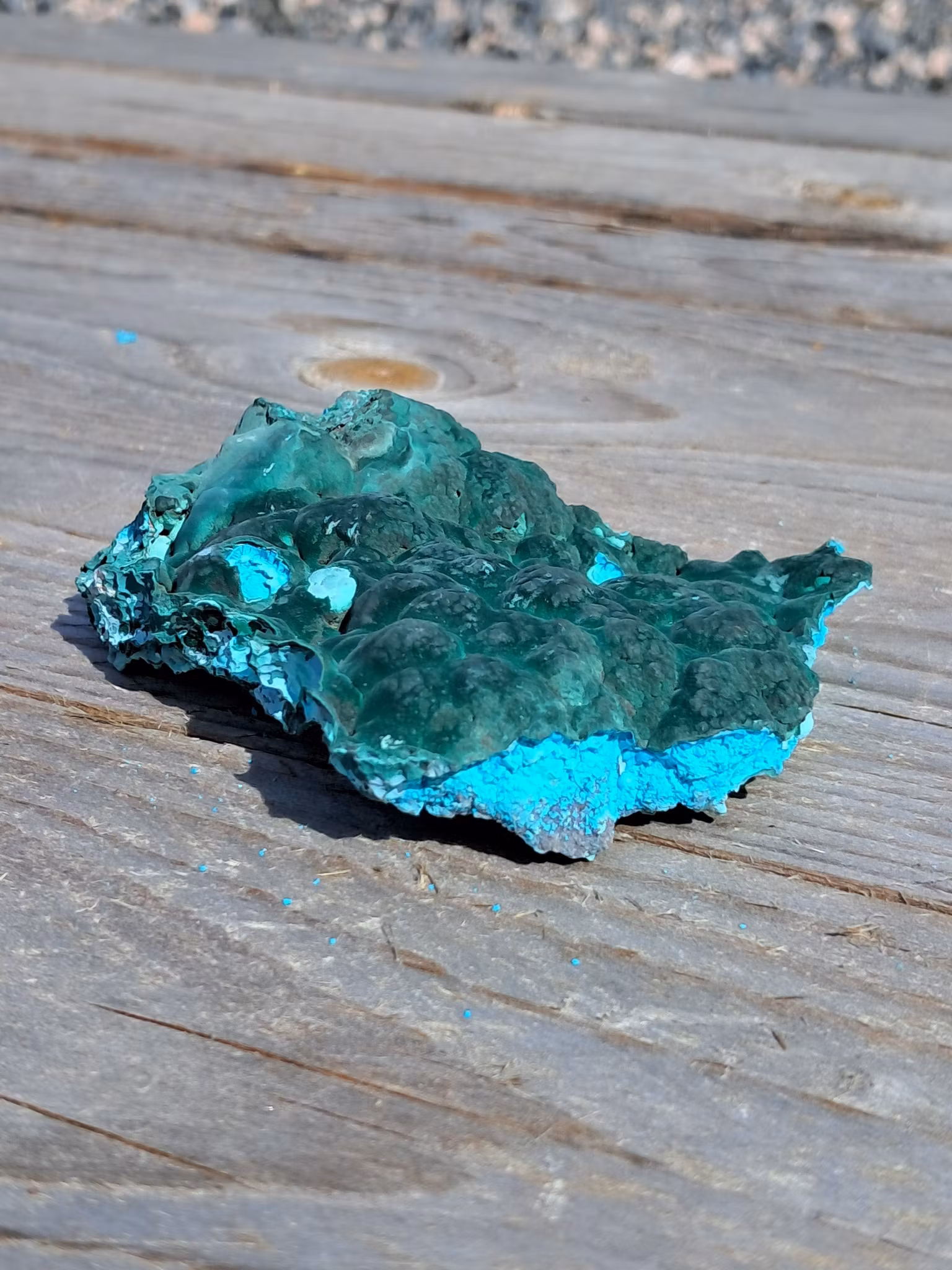 Malakolla, botryoidal, 117gr, 95*80*25mm