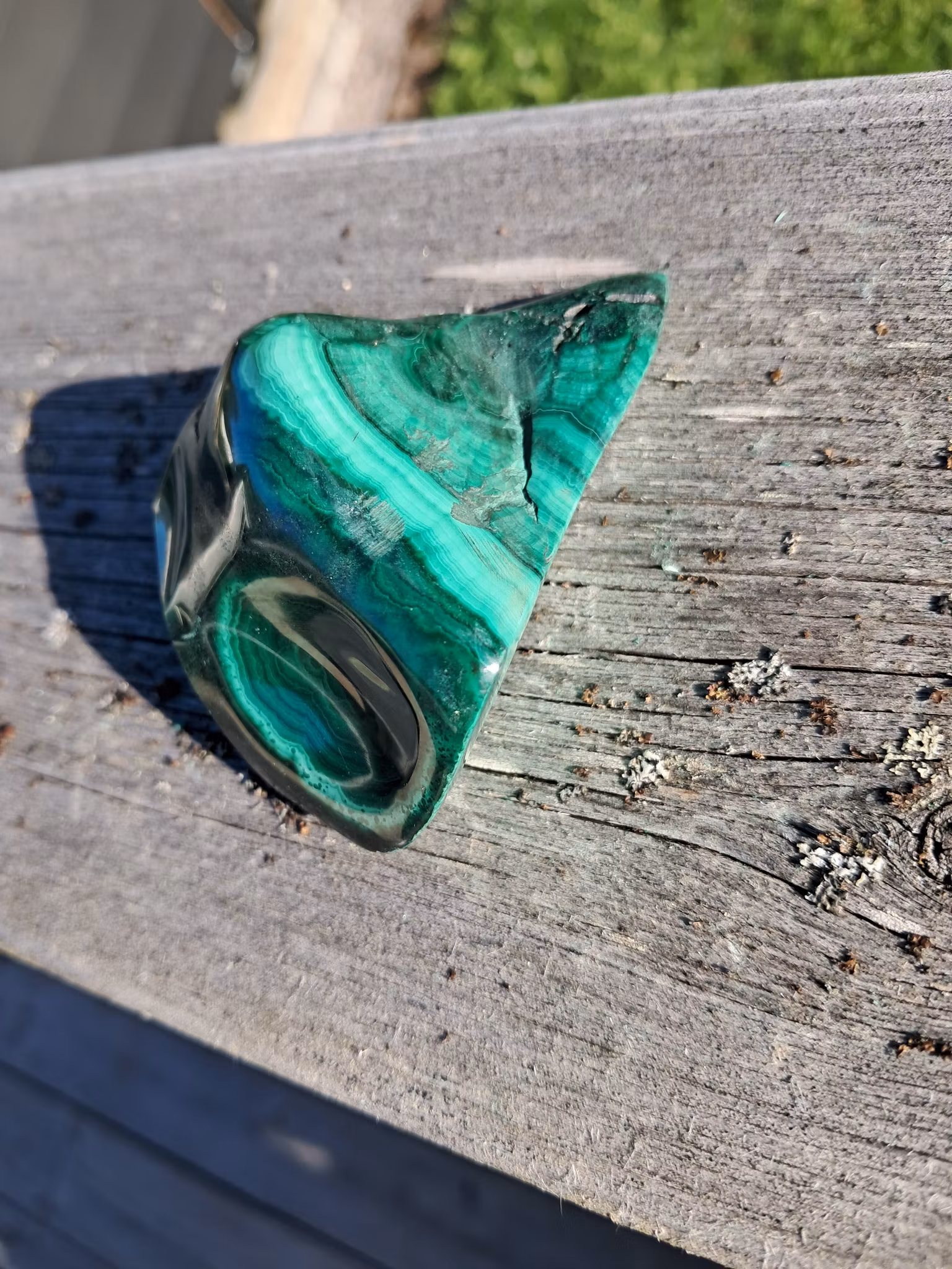 Malakit, druzy, 142gr, 65mm