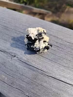 Schorl/svart Turmalin på matris, 17gr