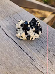 Schorl/svart Turmalin på matris, 39gr