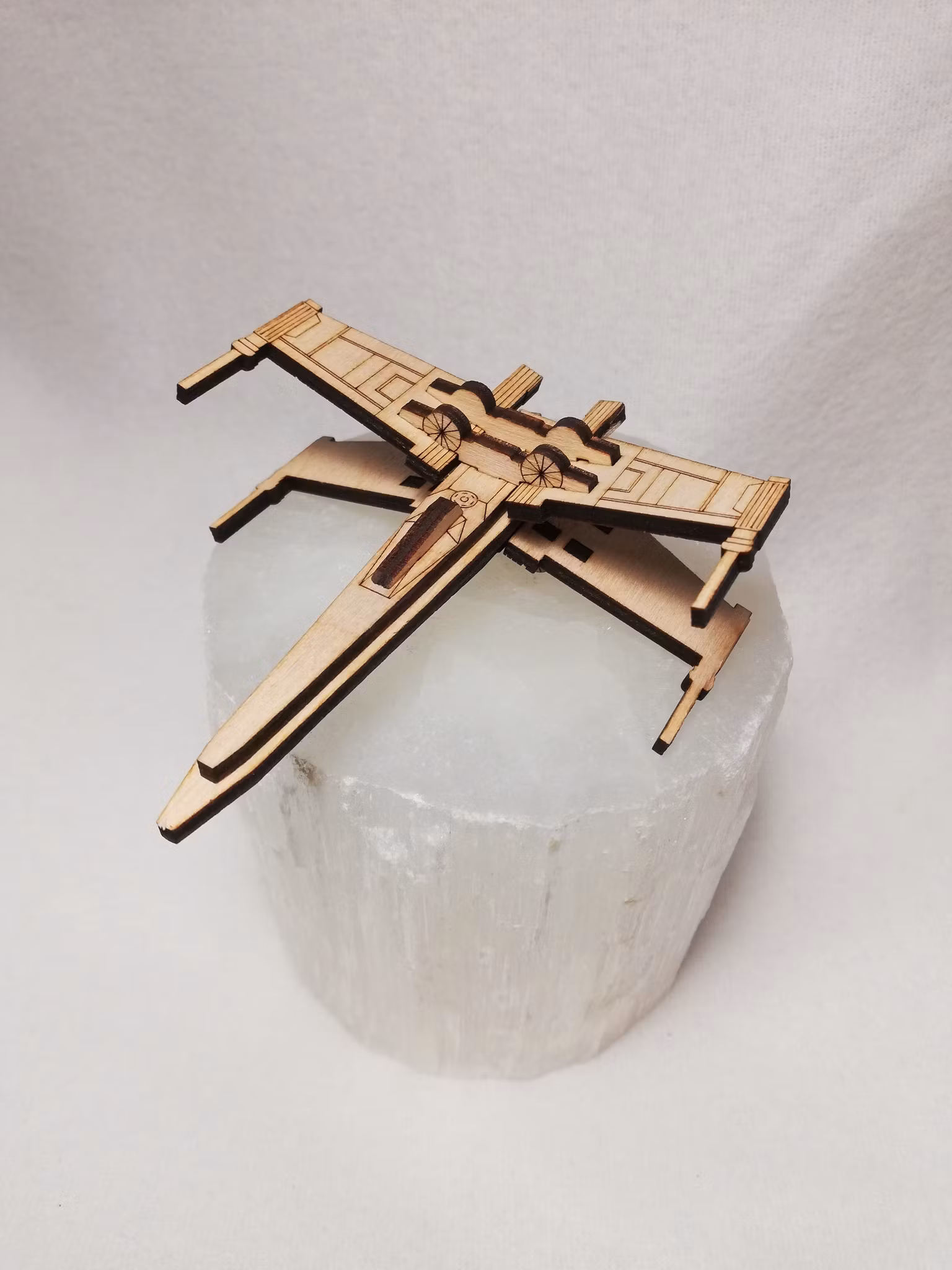 X-wing, trä-modell