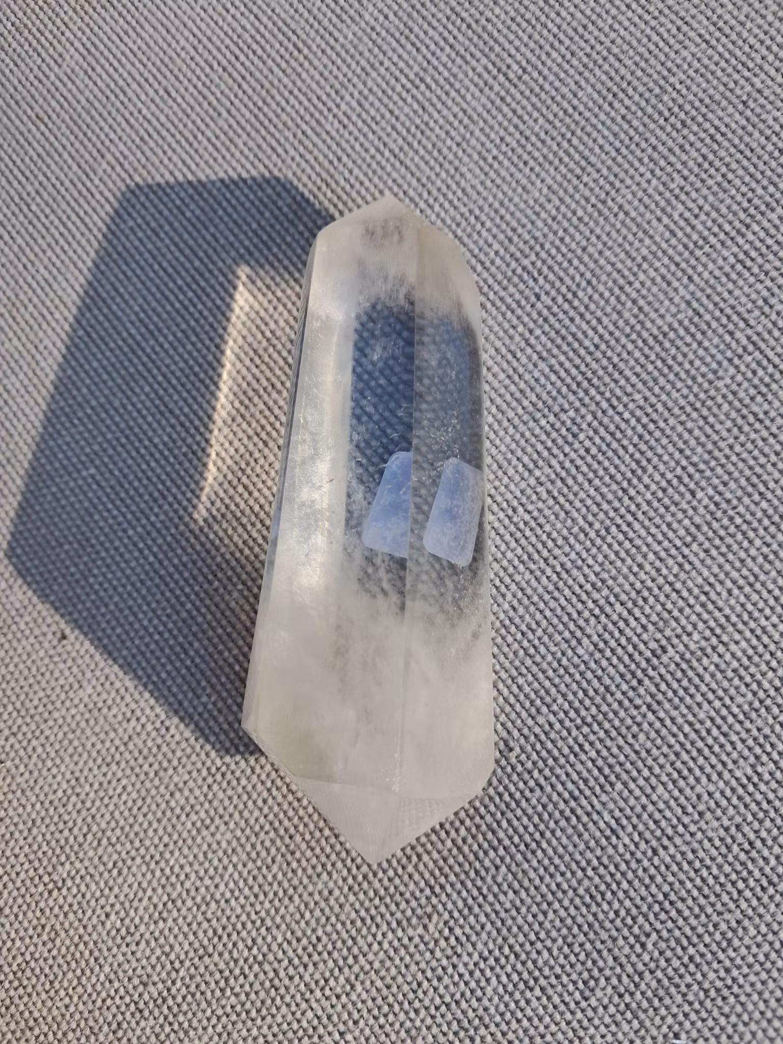 Bergskristall,  84gr  85mm