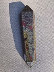 Drakblods-jaspis,  236gr  150mm