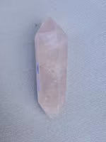 Rosenkvarts,  102gr  95mm
