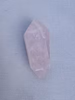Rosenkvarts,  119gr  90mm