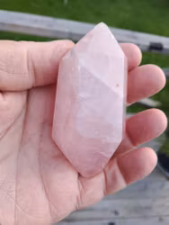 Rosenkvarts,  164gr  90mm