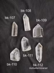 Bergskristall, polerad    cirka 19gr  38mm