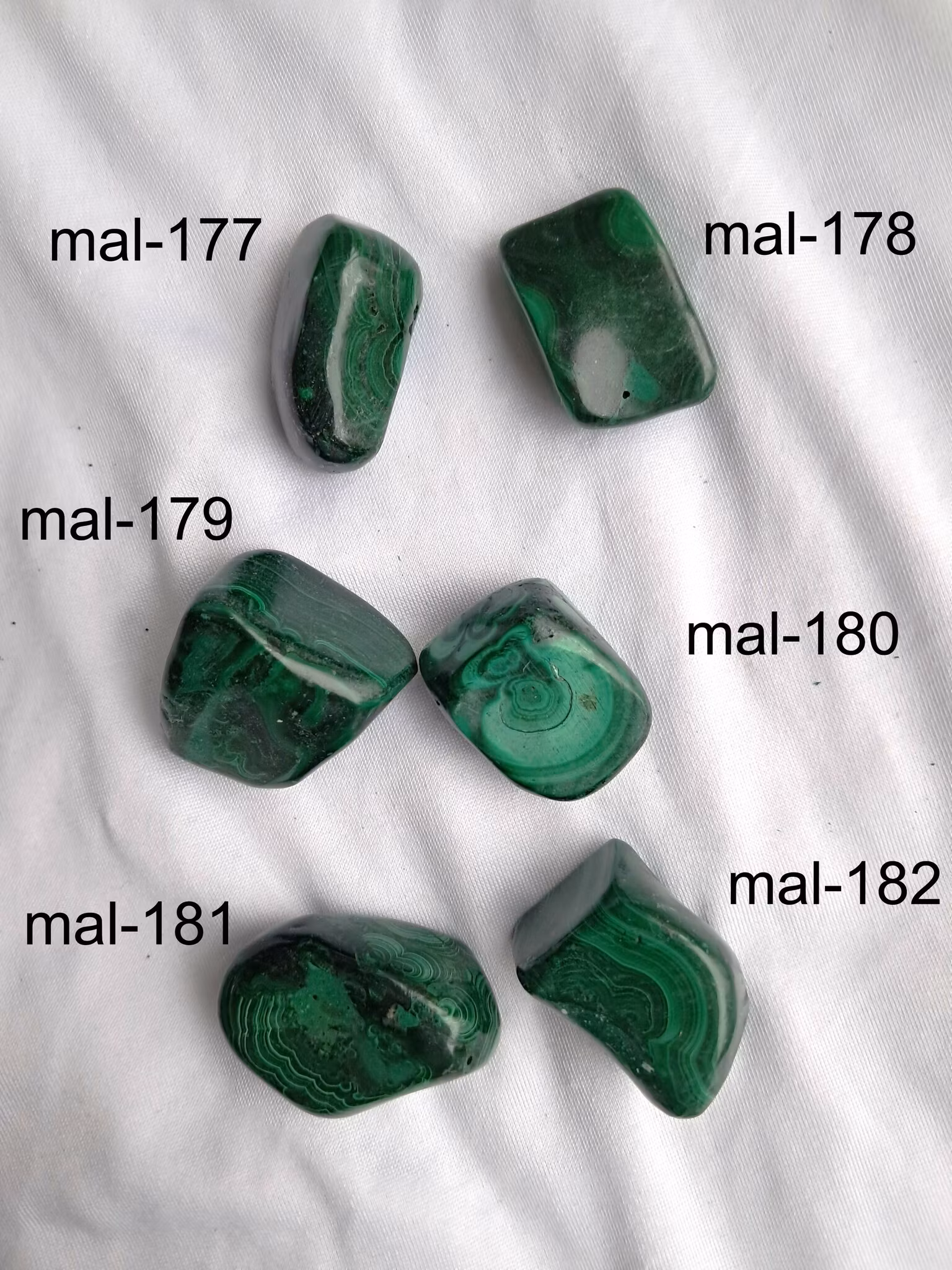 Bandmalakit,   cirka 37gr  33mm