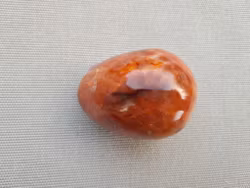 Karneol, ägg     123gr  54*42mm