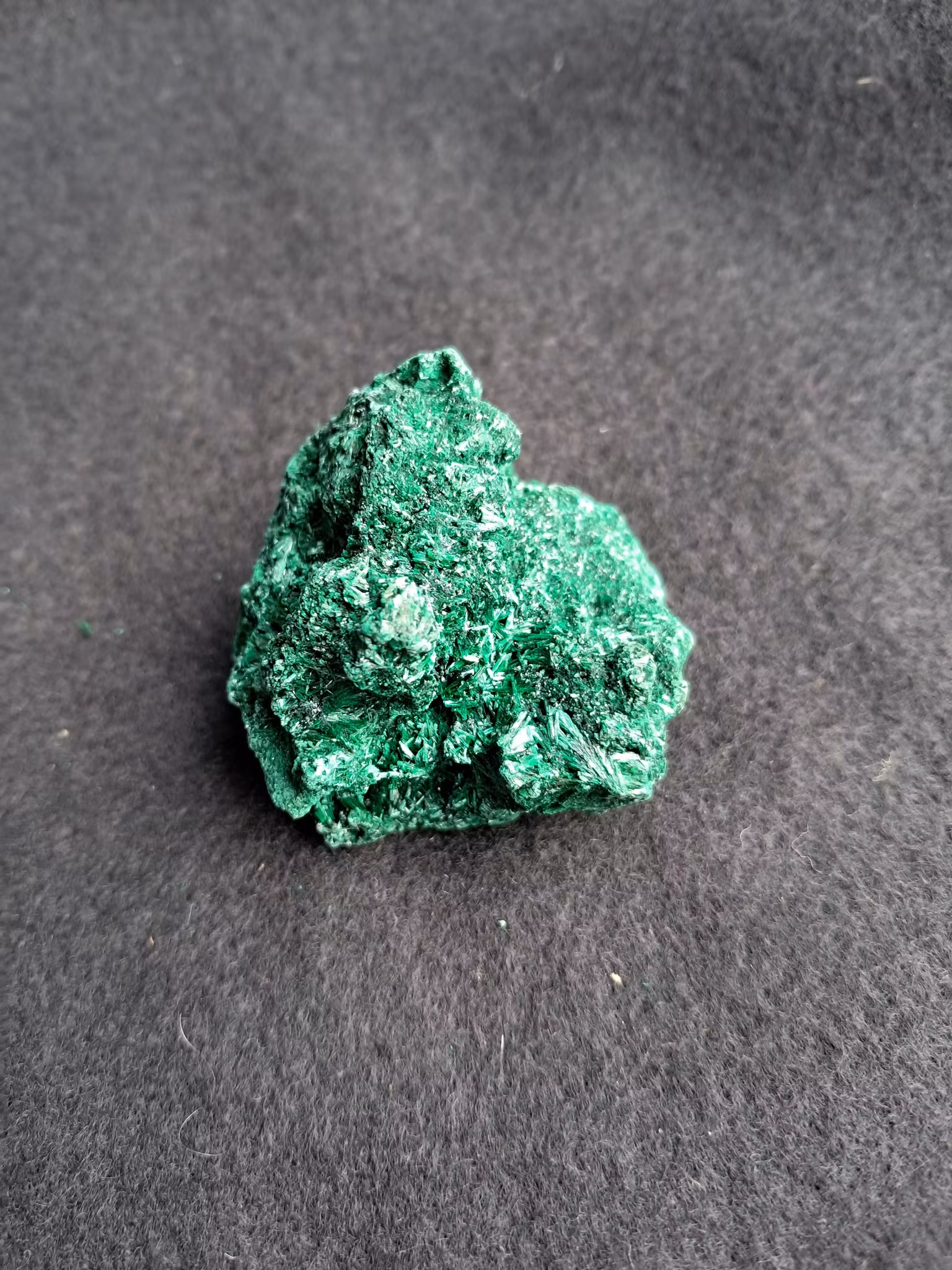 Sammets-malakit,  73gr  45mm