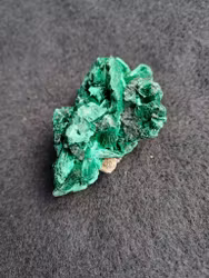 Sammets-malakit,  71gr  54mm