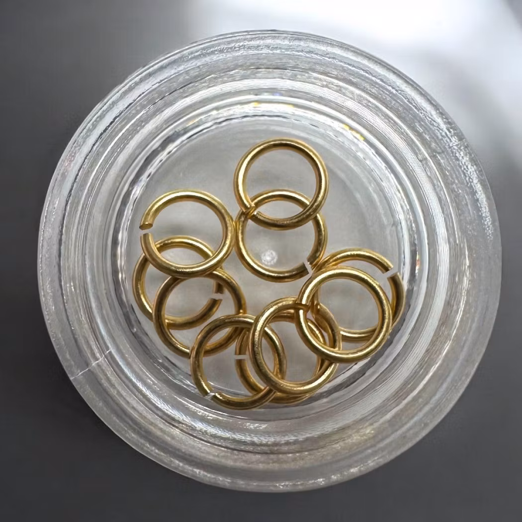 Nail Ring Gold - 10 st (6 mm)