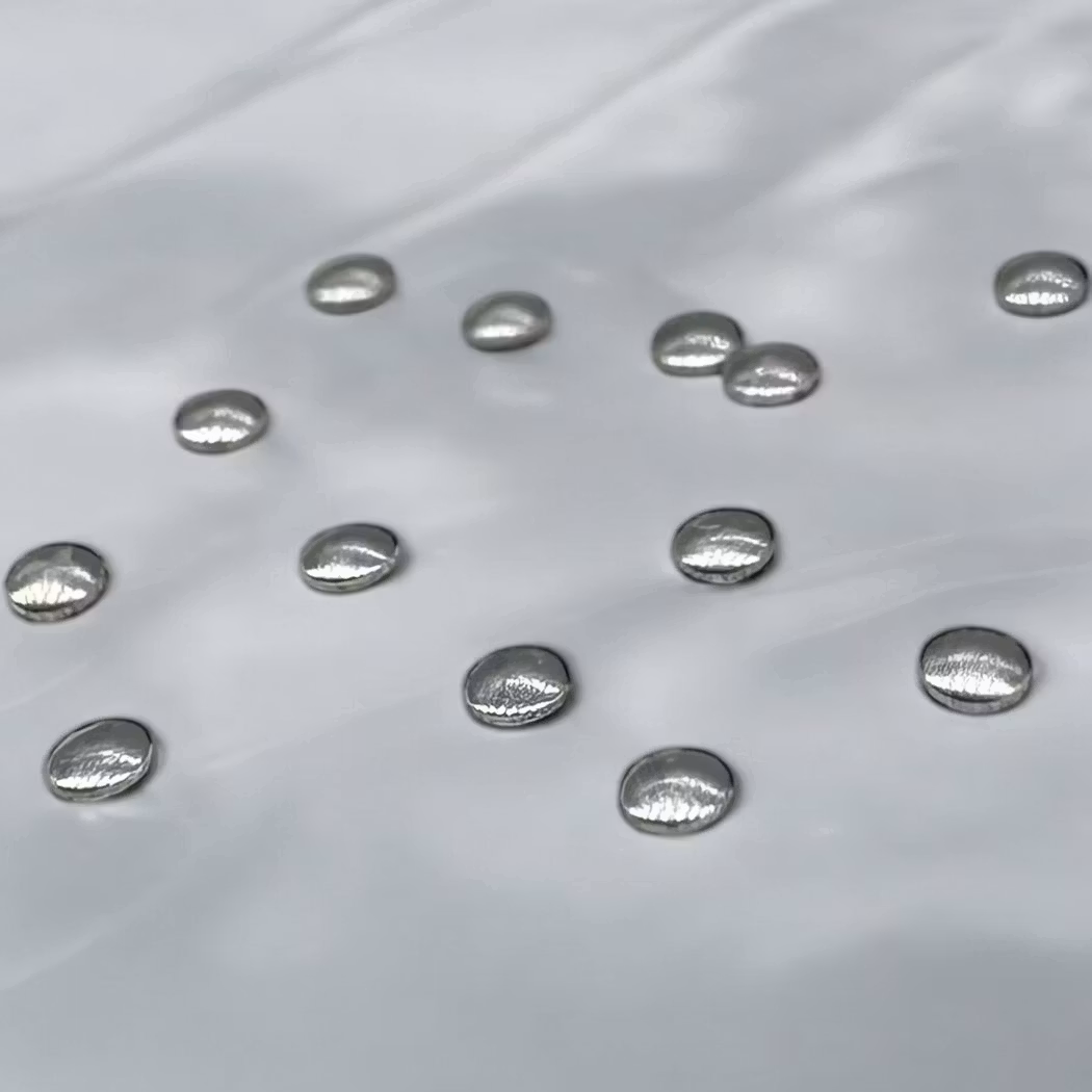 Metal Studs - Silver 1,5 mm