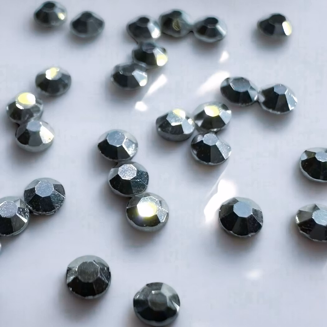Rhinestone - Silver
