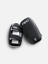 PRIMO: CLASSIC THAI KICK PADS LEATHER LARGE - BLACK/WHITE
