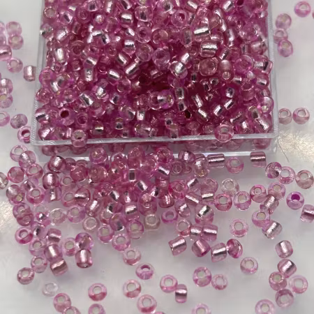 2mm glasfröpärlor ljus lila